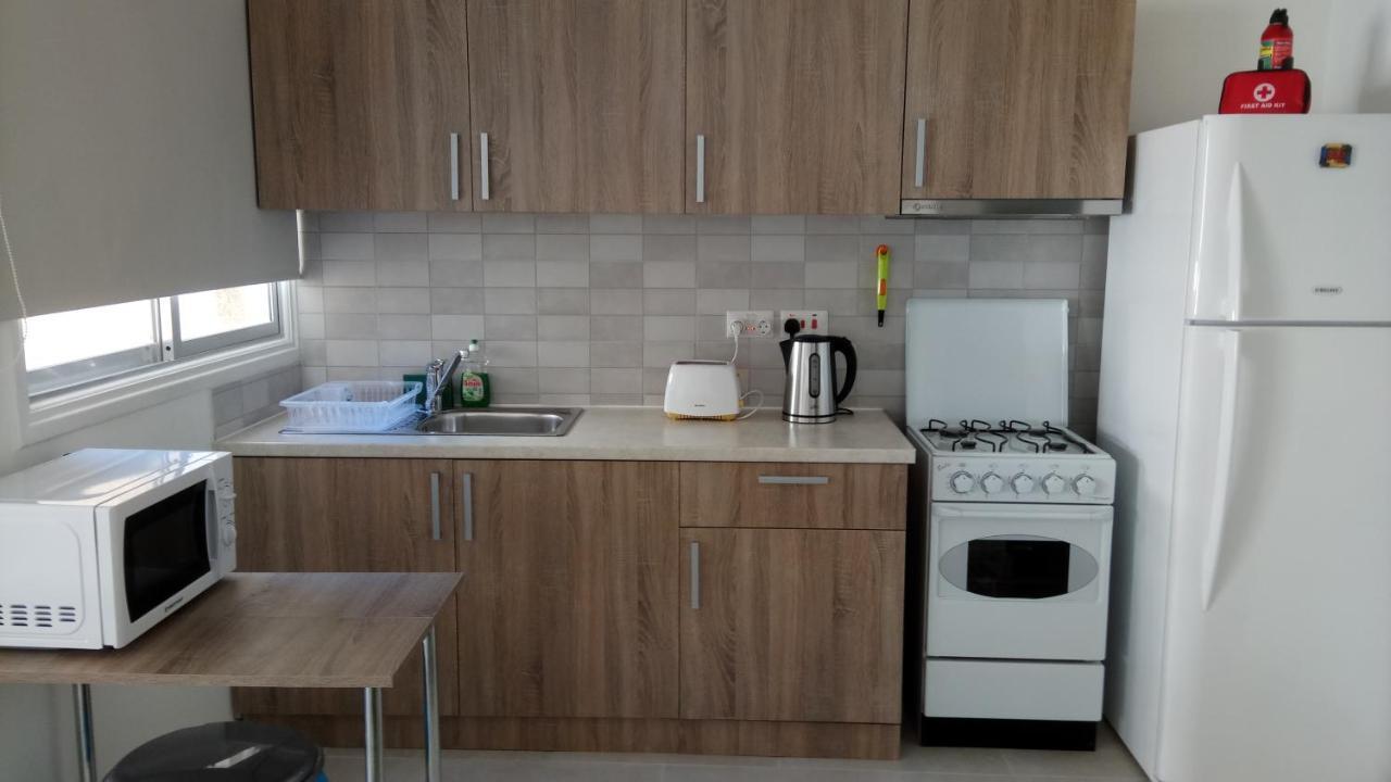 Lca4 Flat For You Apartment Larnaca Luaran gambar