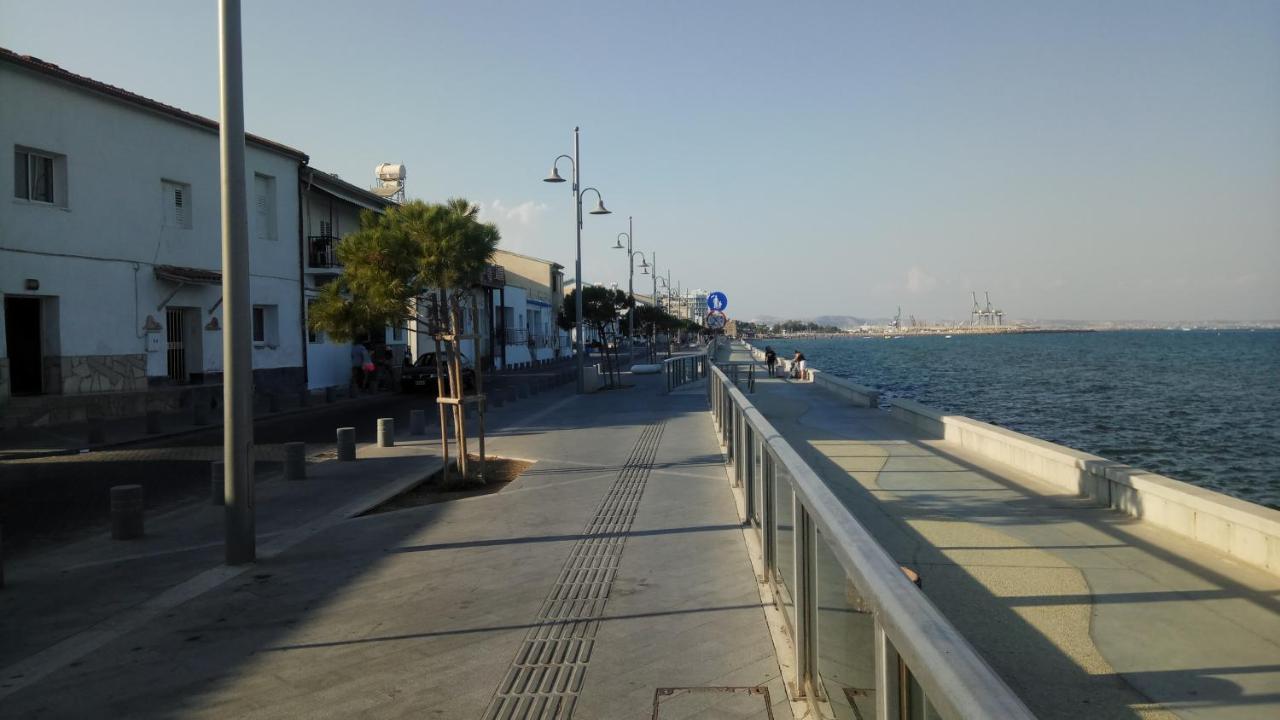 Lca4 Flat For You Apartment Larnaca Luaran gambar