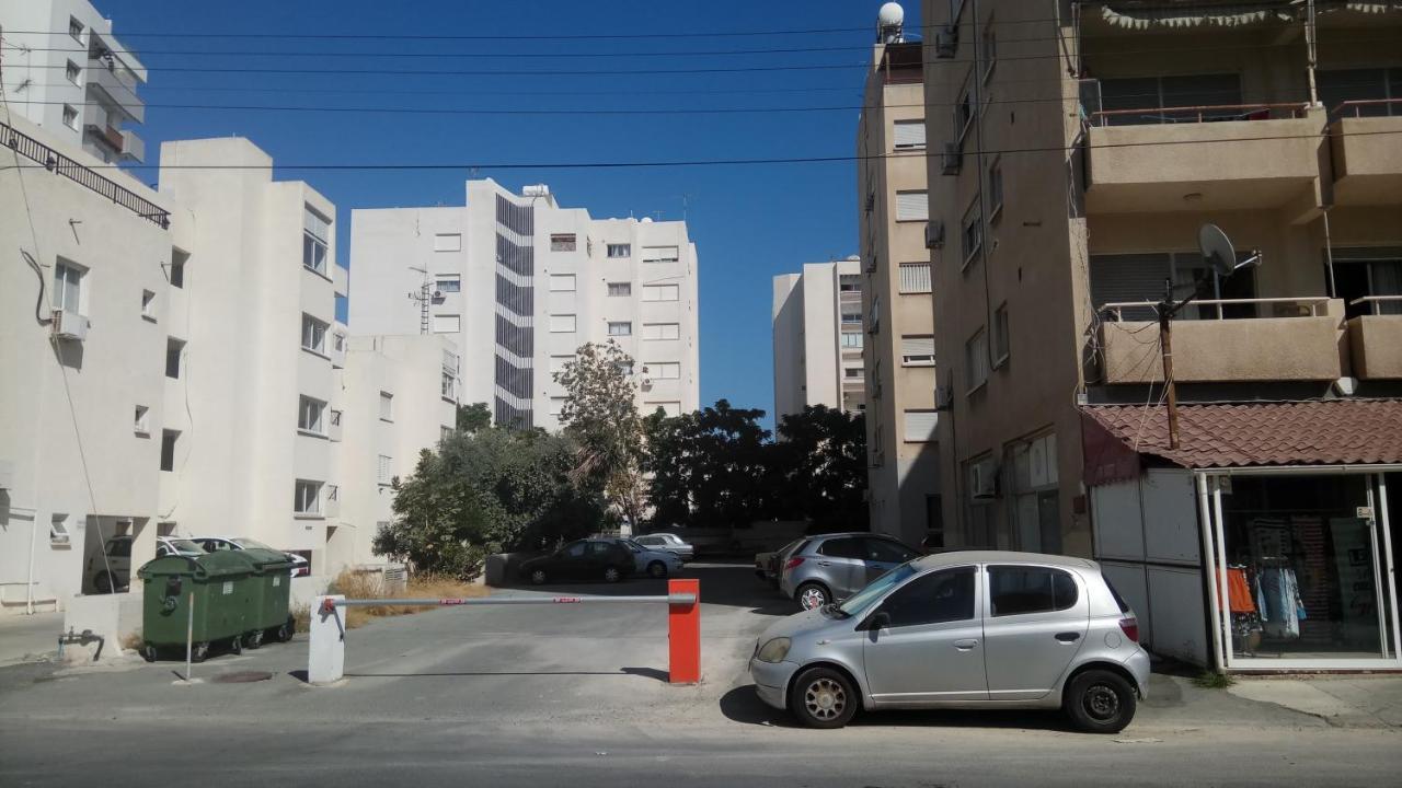Lca4 Flat For You Apartment Larnaca Luaran gambar